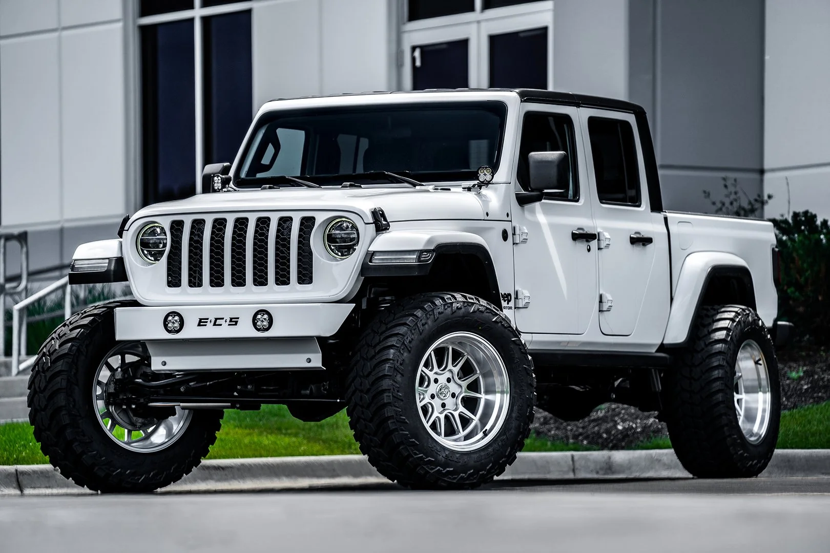 Lifts & Suspension work at Ernie's Custom Shop in Vernon Hills, IL